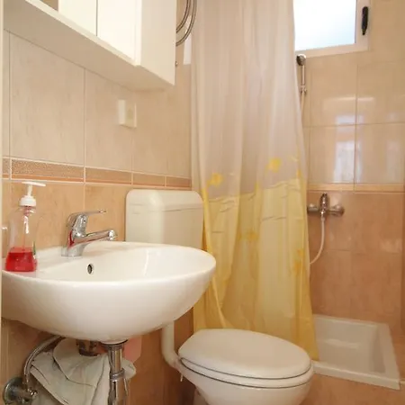 8835e Apartman